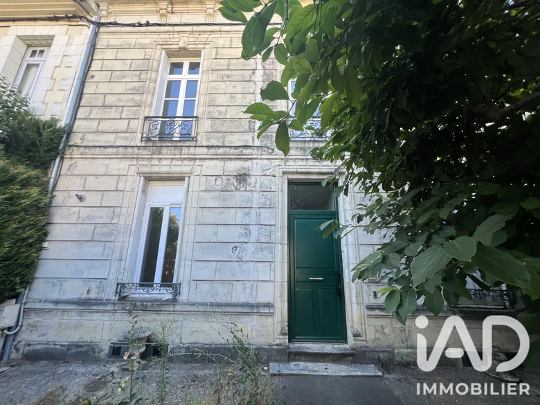 Maison 8 pièces 270 m² · à Bergerac · 270 m² · 330 000 €