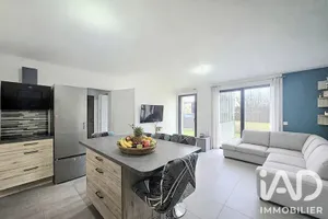 Apartment in Istres (13800)