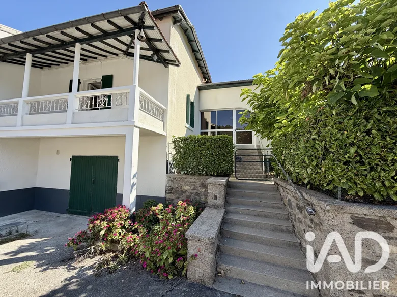 Maison 4 pièces 101 m² · à Cuzac · 101 m² · 90 000 €