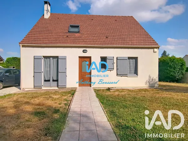 Maison à Chaumes-en-Brie (77390) photo 2