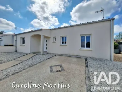 Traditional house in Saint-Ouen-d'Aunis (17230)