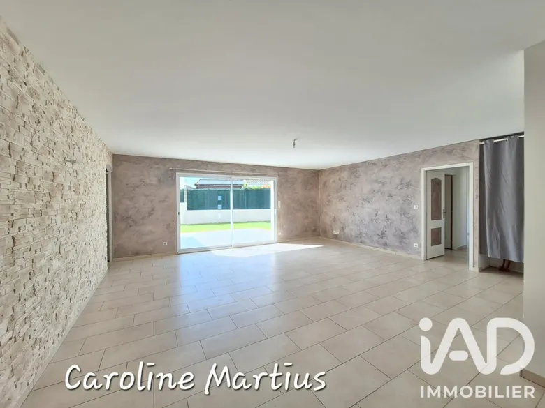 Maison 5 pièces 120 m² · à Saint-Ouen-d'Aunis · 120 m² · 325 000 €