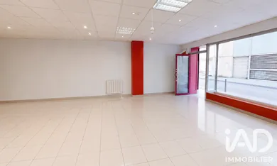 Commercial walls in Melun (77000)