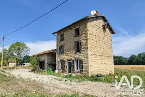 Maison de campagne à Marsac-en-Livradois (63940)