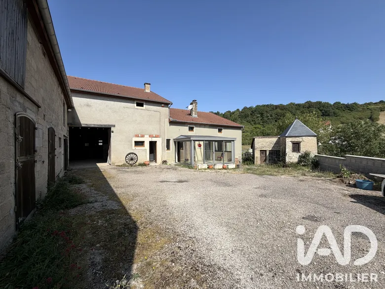 Maison 5 pièces 148 m² · à Rouécourt · 148 m² · 260 000 €