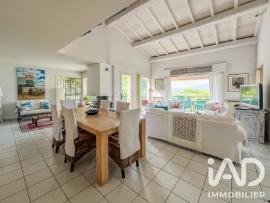 Maison d'architecte à Fréjus (83600)