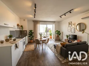 Apartment in Nantes (44100)