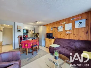 Apartment in Besse-et-Saint-Anastaise (63610)