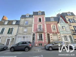 Immeuble à Trouville-sur-Mer (14360)