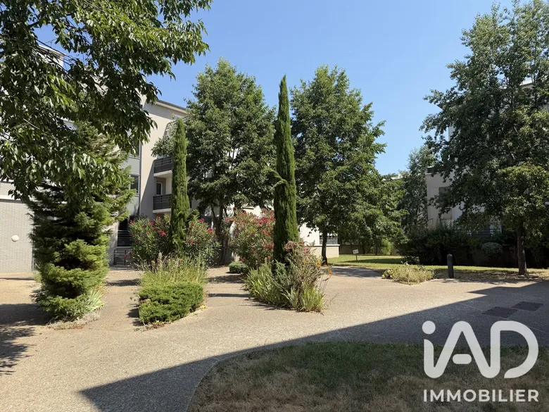 Appartement 3 pièces 65 m² · à Villeneuve-le-Roi · 65 m² · 238 000 €