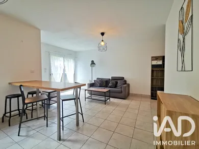 Apartment in Nantes (44300)