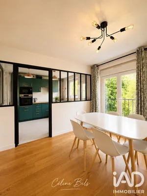 Apartment in Louveciennes (78430)
