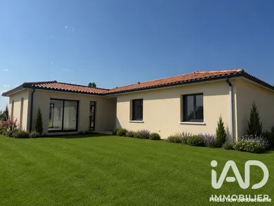 Detached house in Saint-Laurent-des-Vignes (24100)