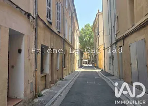 Studio à Aix-en-Provence (13100)