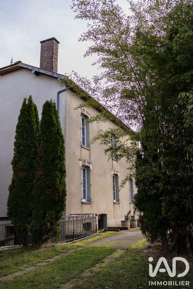 Maison 7 pièces 247 m² · à Vertus · 247 m² · 538 000 €