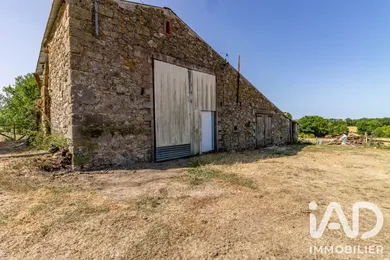 Barn in Aizenay (85190)