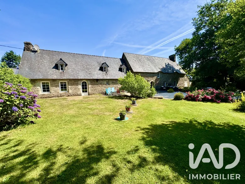 Maison 6 pièces 210 m² · à Inzinzac-Lochrist · 210 m² · 624 000 €