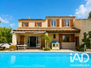 Maison à Sanary-sur-Mer (83110)