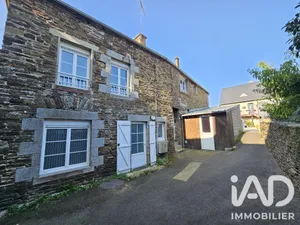 Maison de ville à Saint-James (50240)