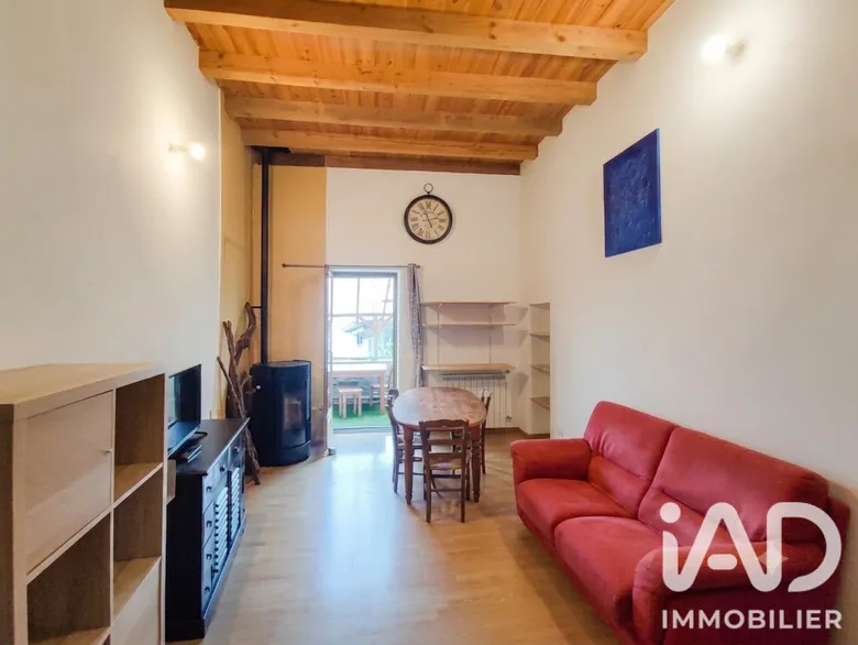 Maison 3 pièces 84 m² · à Yenne · 84 m² · 110 000 €