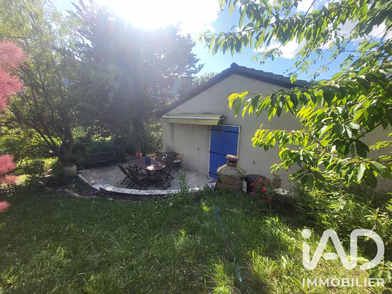 Maison 7 pièces 140 m² · à La Motte-Chalancon · 140 m² · 230 000 €