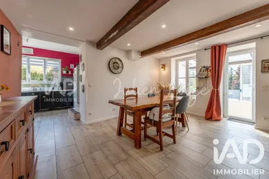 Village house in Chassemy (02370)