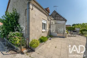 Village house in Chassemy (02370)