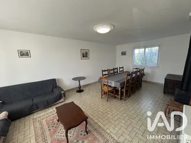 Maison traditionnelle à La Selle-Craonnaise (53800)