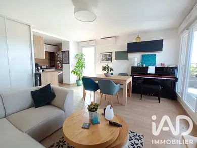 Appartement à Pontault-Combault (77340)
