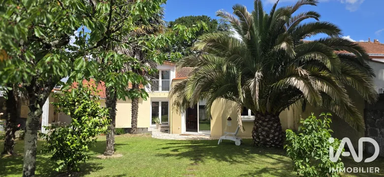 Maison 6 pièces 130 m² · à Vertou · 130 m² · 398 000 €