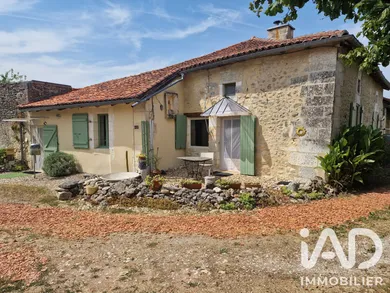 Maison de village à Mareuil (24340)