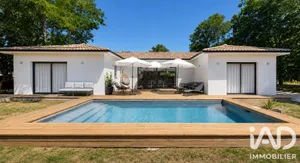 House in Salles (33770)