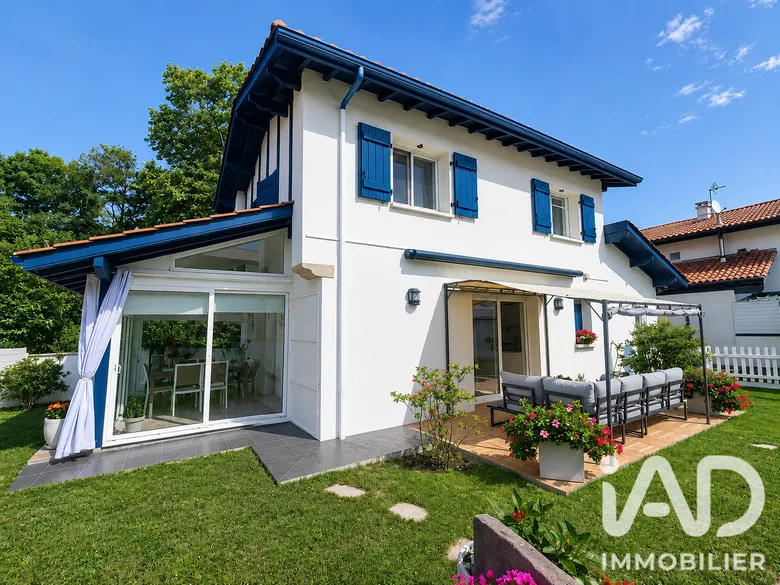 Maison 5 pièces 102 m² · à Urrugne · 101,5 m² · 545 000 €