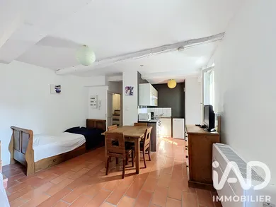 Appartement à Malaucène (84340)