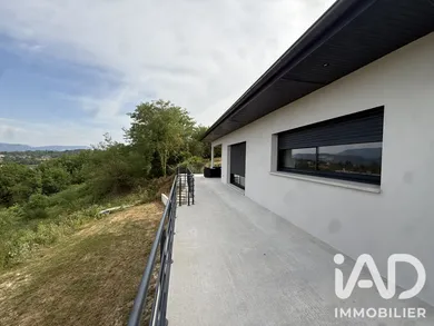 Maison traditionnelle à Belley (01300)