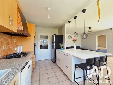 Apartment in Saint-Martin-d'Hères (38400)