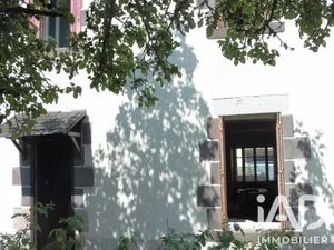 Maison de ville à Giat (63620)