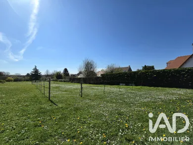 Terrain à bâtir à Varennes-Jarcy (91480)