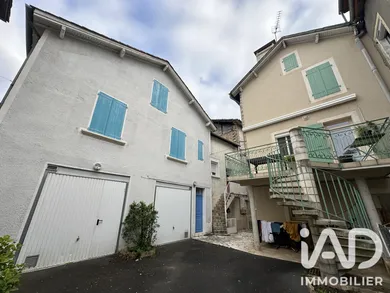 Immeuble à Saint-Céré (46400)