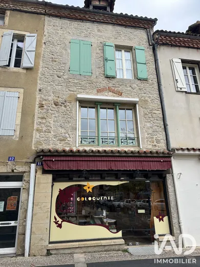 Immeuble à Saint-Céré (46400)