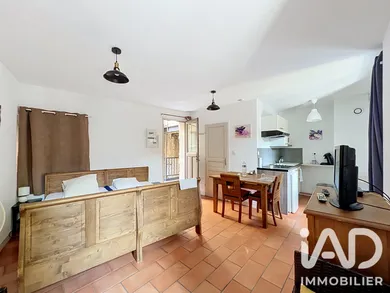 Appartement à Malaucène (84340)