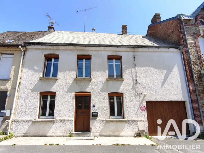 Maison 6 pièces 109 m² · à Signy-le-Petit · 109 m² · 105 000 €