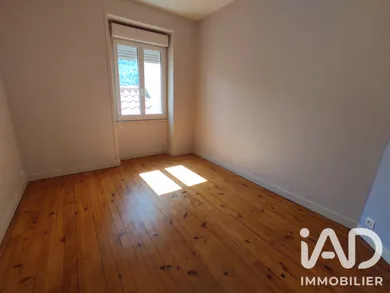 Immeuble à Thiers (63300)