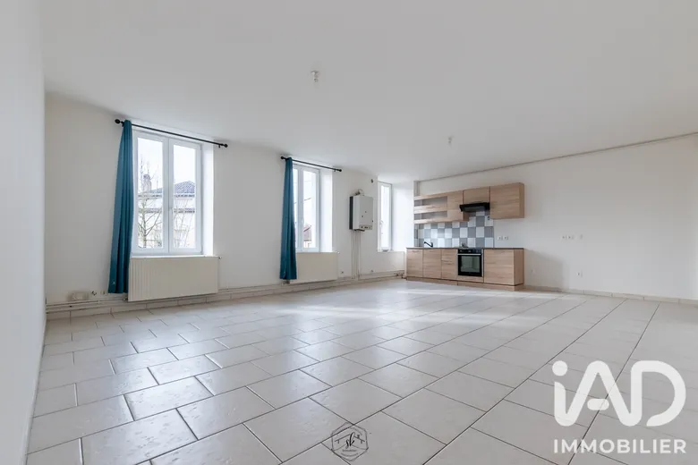 Appartement 5 pièces 90 m² · à Homécourt · 90 m² · 120 000 €