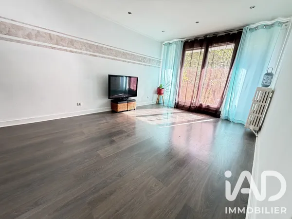 Appartement à Villeneuve-le-Roi (94290) photo 2