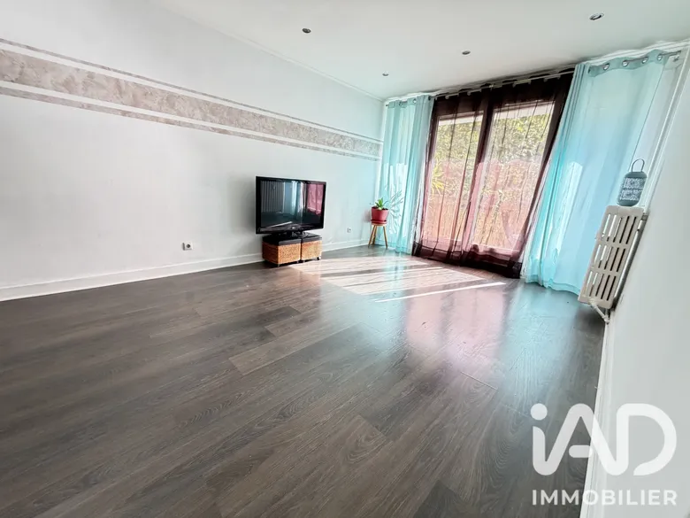 Appartement 3 pièces 62 m² · à Villeneuve-le-Roi · 62 m² · 169 000 €