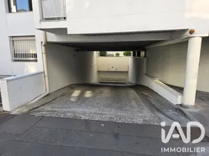 Parking in Tours (37000)