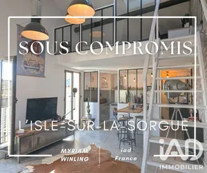 Apartment in L'Isle-sur-la-Sorgue (84800)