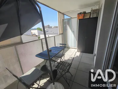 Appartement à ISLE D'ABEAU (38080)