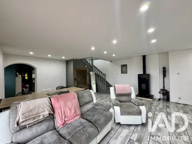 House in Vernoil-le-Fourrier (49390)